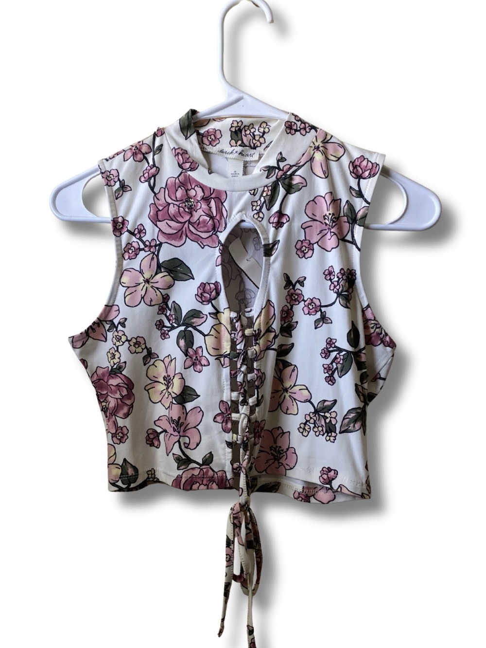 Derek Heart Cream Floral Lace-Up Crop Top - Picture 2 of 3